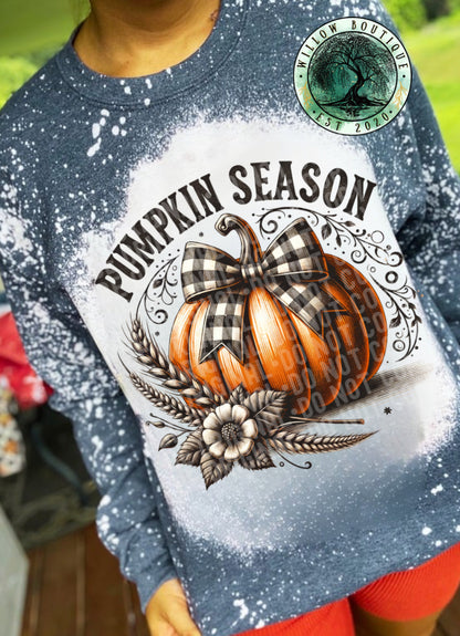 Checkered Bow Pumpkin Season Sweatshirt