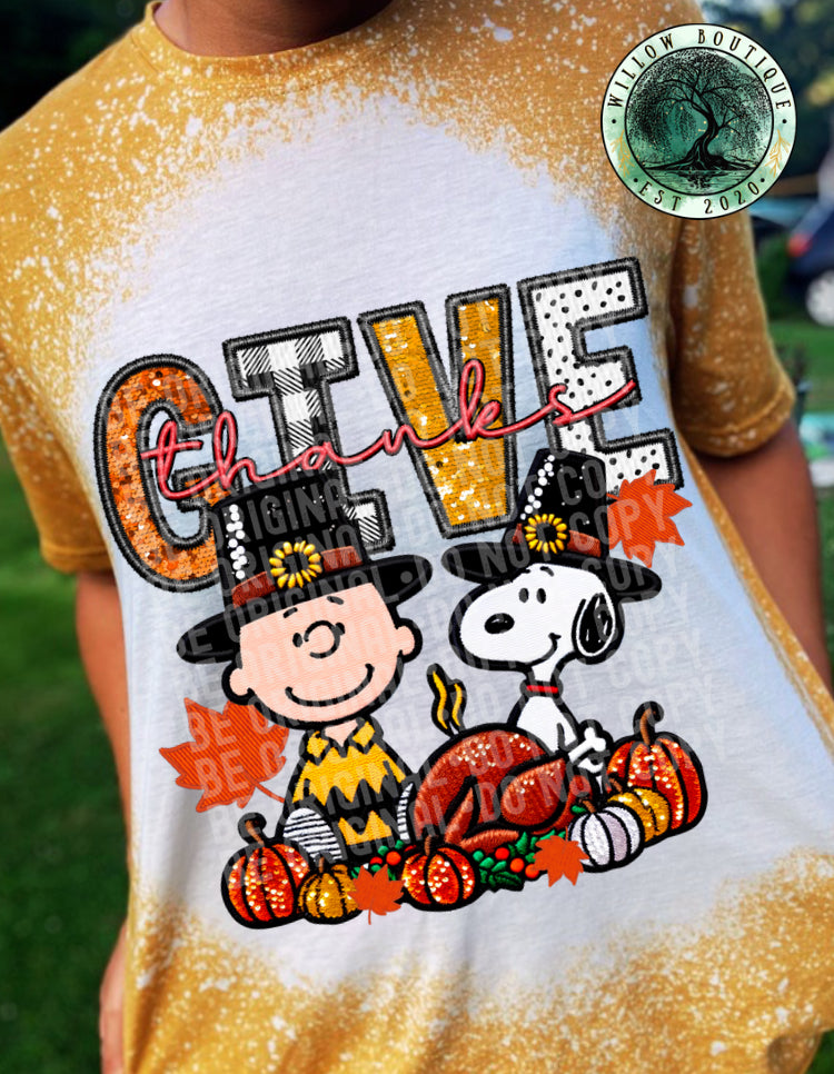 Give Thanks Tee