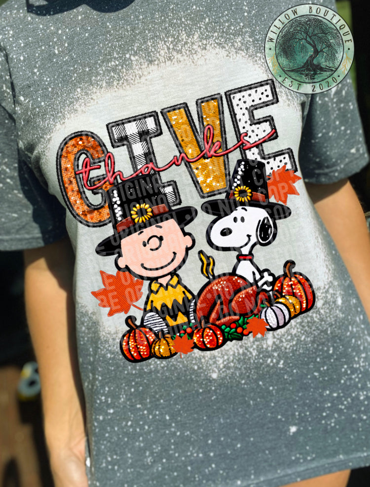 Give Thanks Tee